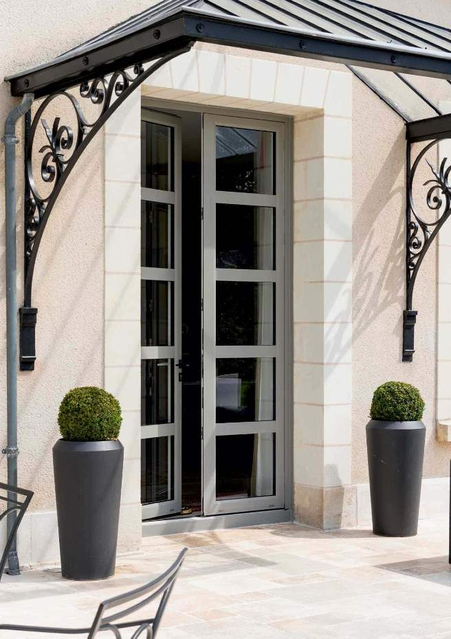 Porte d’entrée créative contemporaine vitrée